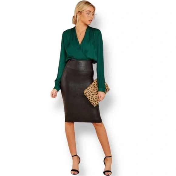 SPANX solid Black Pencil Skirt fitted tight slimming oil shine suit bottom sz M - Picture 3 of 10